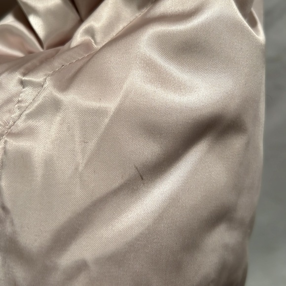 I Madison down jacket with fox fur trim on removable hood. - Picture 10 of 10